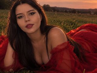 camslut topless CeceliaSouza