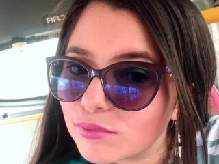 camslut webcam video CelesteLemman