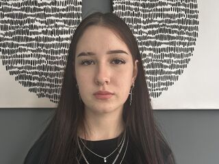naughty cam girl CharlotteFrazier