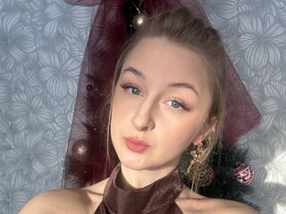 hot chat room CharoletteHeckle