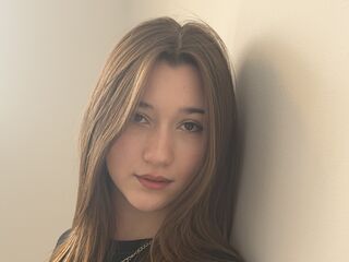 hot girl webcam picture ChristineMorlock