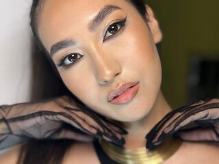 hot cam girl fingering shaved pussy CindeyRivera