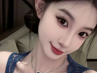 chat room free ClaraElla