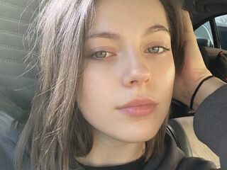 adult livecam ClarettaZinno