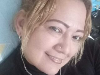 camwhore spreading pussy ClauCollins
