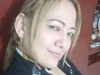 cam girl spreading pussy ClausSmit