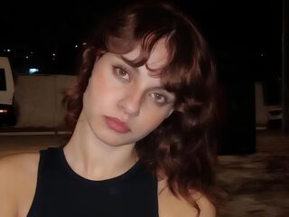 cam girl chat CollinsSpear