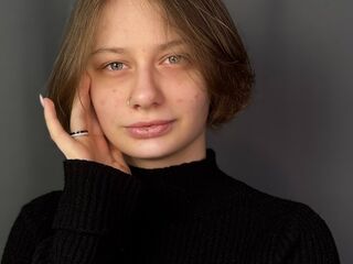 hot chatroom CoraLamon