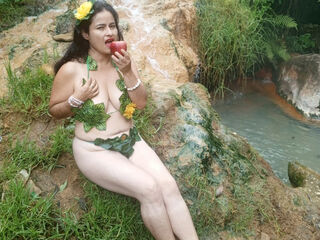 camslut webcam video CrystallZane