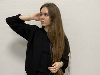 hot naked webcam girl CyrstalCherubini