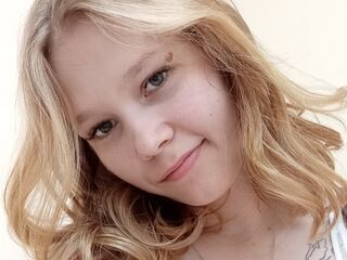 cam girl chatroom DainePostema