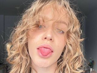 cyber sex cams DaniaGanis