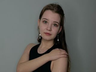 cam girl playing with sextoy DawnDurston