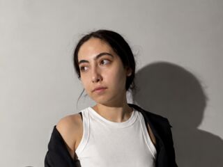 beautiful webcamgirl DebbraGacia