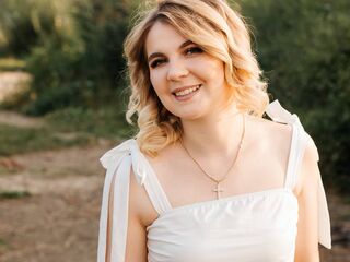 jasmin cam slut DemetriceAkpan