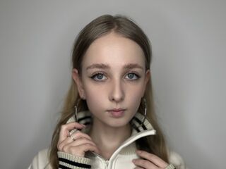 cam chat room DessieBusche