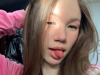 sex web cam chat DominicaAuerbach