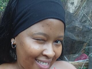 free nude live show DoraPhillips