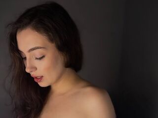free adultcam ElaraEden