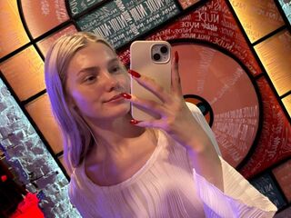 kinky video chat performer EleneAxley
