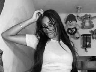 naked girl with webcam fingering pussy EllenaStonne