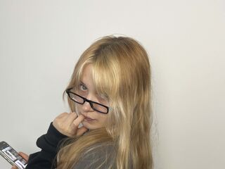live sex webcam EloiseGow