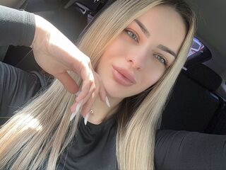 adult liveshow EmyiliaBliss