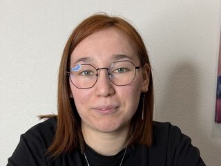 camgirl fingering wet pussy ErikaOffenberger