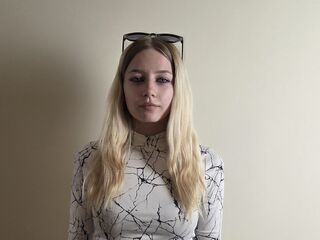chat EvelynReynaga