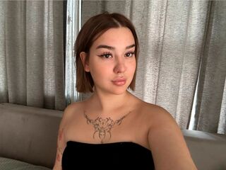 hot girl webcam picture FrankieGarner