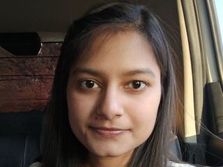 girl topless GretaCyrus