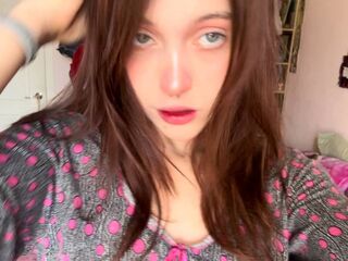 free video chat room HannahHayes