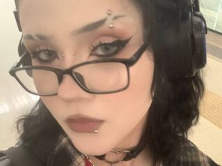 free webcam chatroom HattieLenczyk