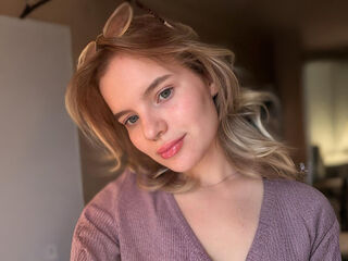 jasmin live web cam HeidyNemzin