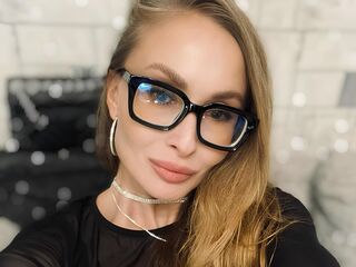 camgirl fingering wet pussy HelenaBoyd