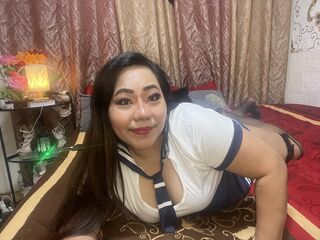 porn cam InaRaymondo