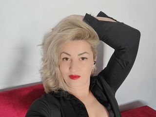 fingering cam girl picture IsabelIsa