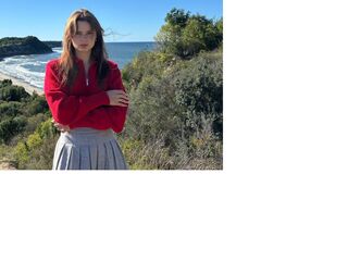 naked camgirl masturbating with vibrator JaneeLoszynski