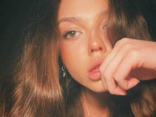 sexy webcamgirl JanyceCruden