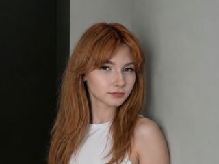 camgirl porn cam JeniceRadulescu