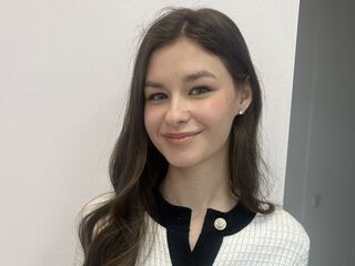 fingering girl chat JenieHunter