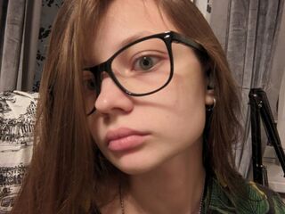 camgirl webcam KeeleyCaryl
