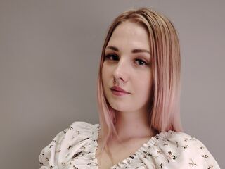 fingering cam whore KelleyRamano