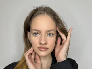 girl cam KoriHallquist