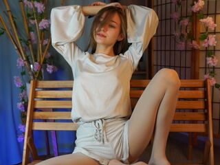 camgirl playing with sextoy LanNur