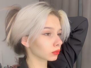 beautiful girl LennieBaig