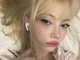 hot naked camgirl LeonardaZeeman