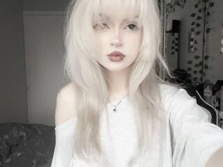 beautiful webcam girl LeticiaFinello