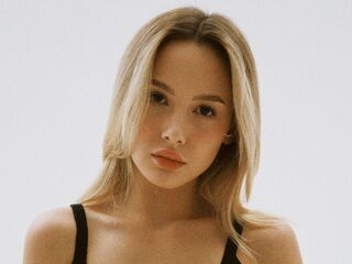 adult live cam LeticiaTso