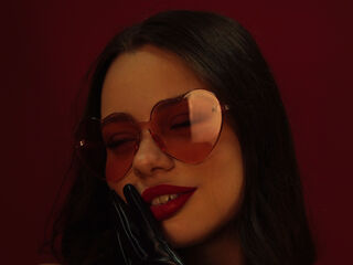 hot strip tease web cam LiiaWiilson